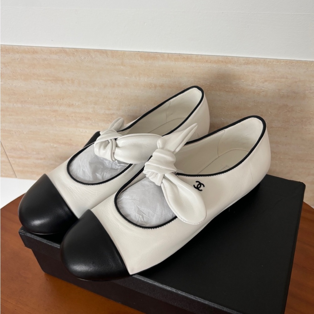Chanel White Bow-Detail Mary Jane Flats
